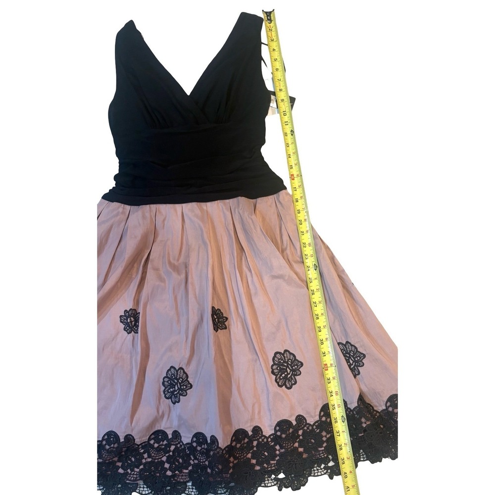 S.L. Fashions Women Black Mauve Lace Hem Ruched V-Neck Cocktail Dress New - Picture 4 of 10